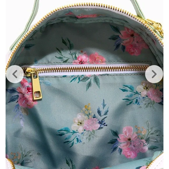 BNWT!✨ 🌺SUPER RARE HTF🌺 Gorgeous Disney Villains Floral Backpack - Picture 8 of 10